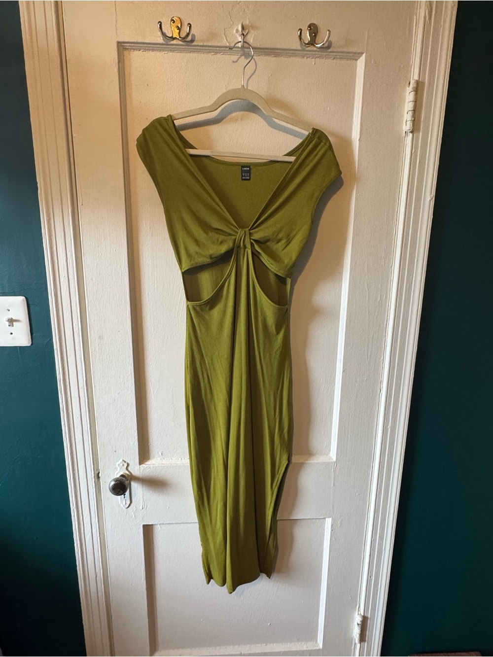 SHEIN Olive Green Twist Front Cutout Maxi Dress